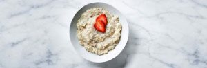 oatmeal with strawberries