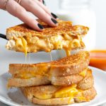 Buffalo Style Chicken Mac & Cheese Grilled Cheese