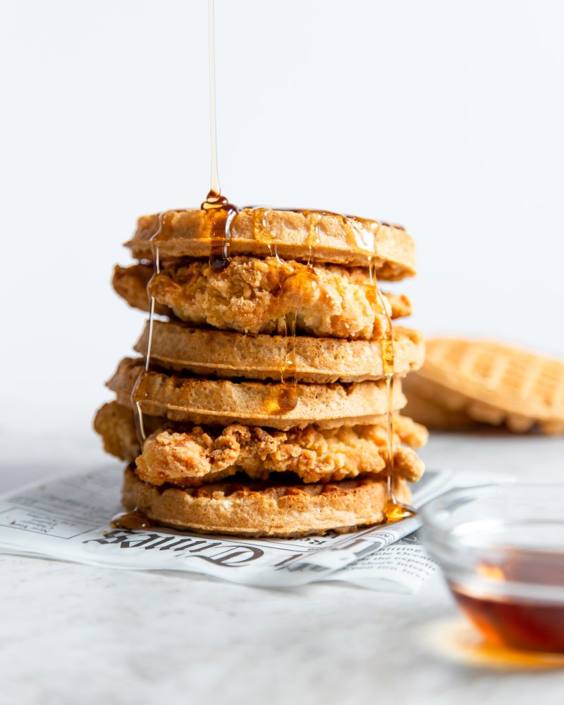 Easy Chicken & Buttermilk Waffles 