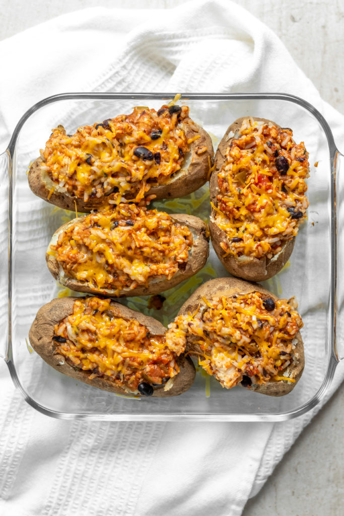 Loaded Stuffed Potatoes with Chicken and Black Beans 
