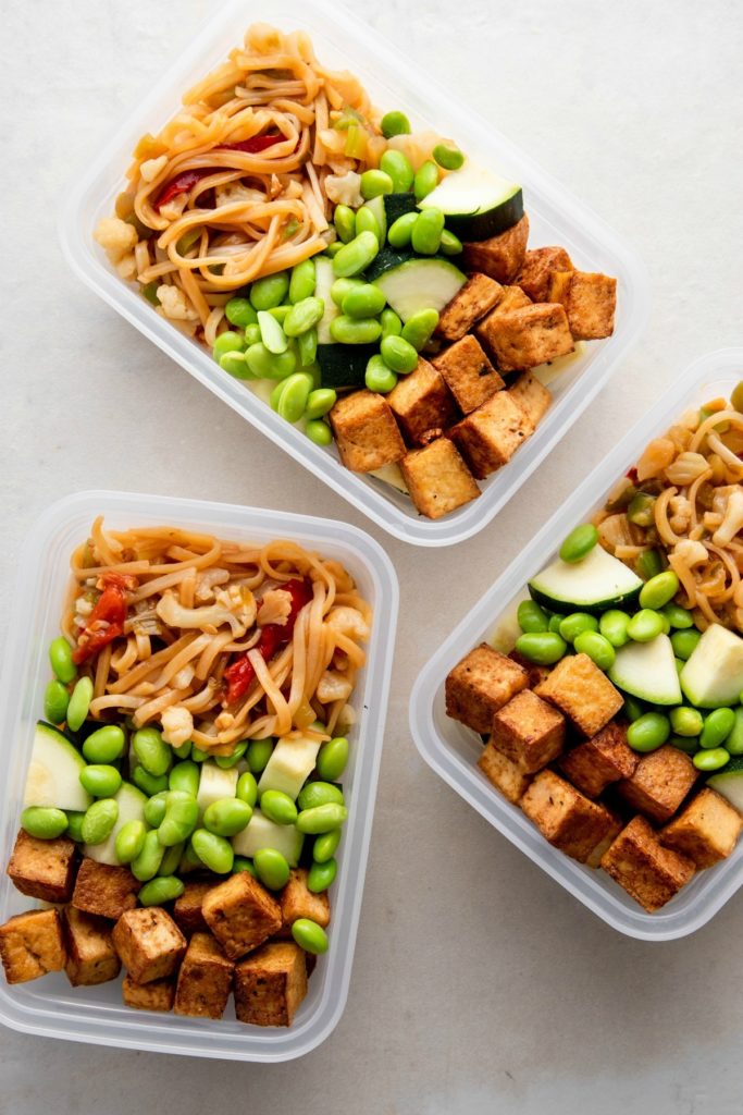 Cauliflower Kung Pao Meal Prep Bowls 